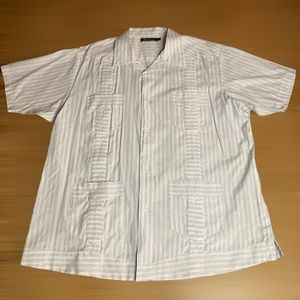 Essence Men’s White Stripes Shirt XL Short Sleeve